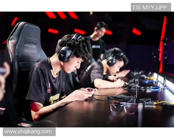 电竞新闻RNG战队实力强劲荣登英雄联盟排行榜第二名引发热议